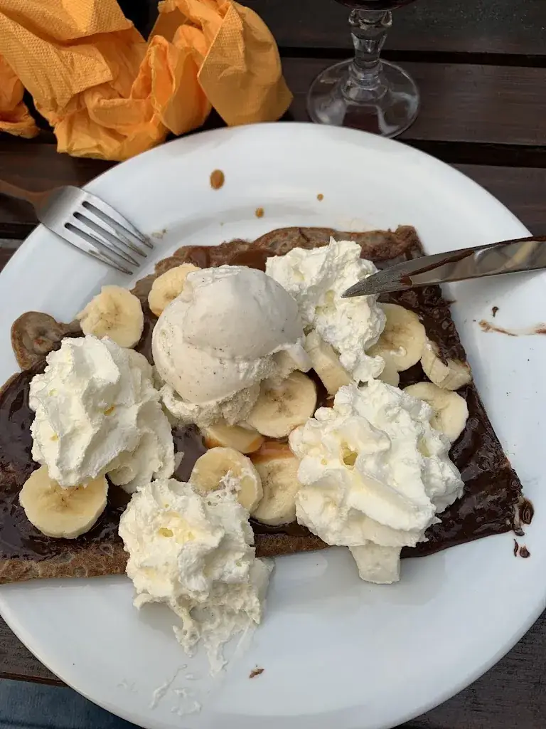 William Chabaud_Le Cantou_Riom-ès-Montagnes_review