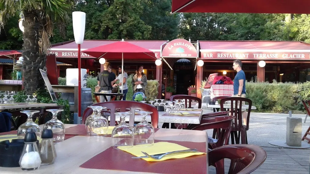 Steve Clark_La Paillote_Rochetaillée-sur-Saône_review