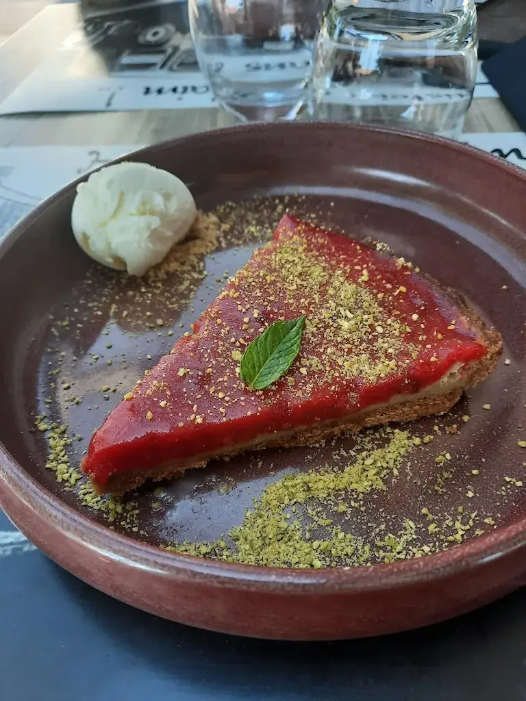 Élisabeth Leite dos Santos_Histoire sans faim_Rochetaillée-sur-Saône_review