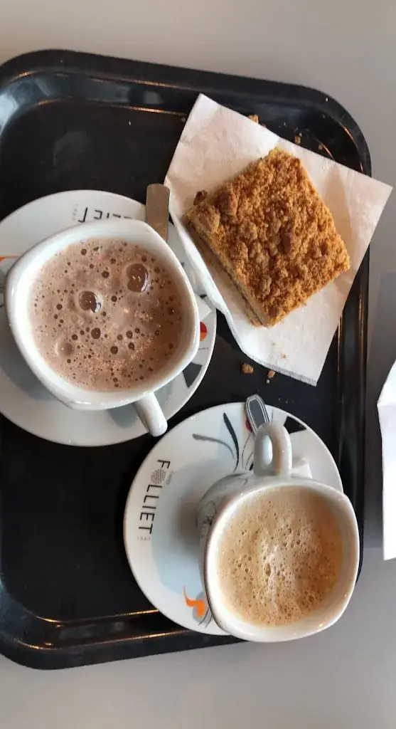 kelly K_Maison Barberat - Boulangerie de la Plage_Rochetaillée-sur-Saône_review