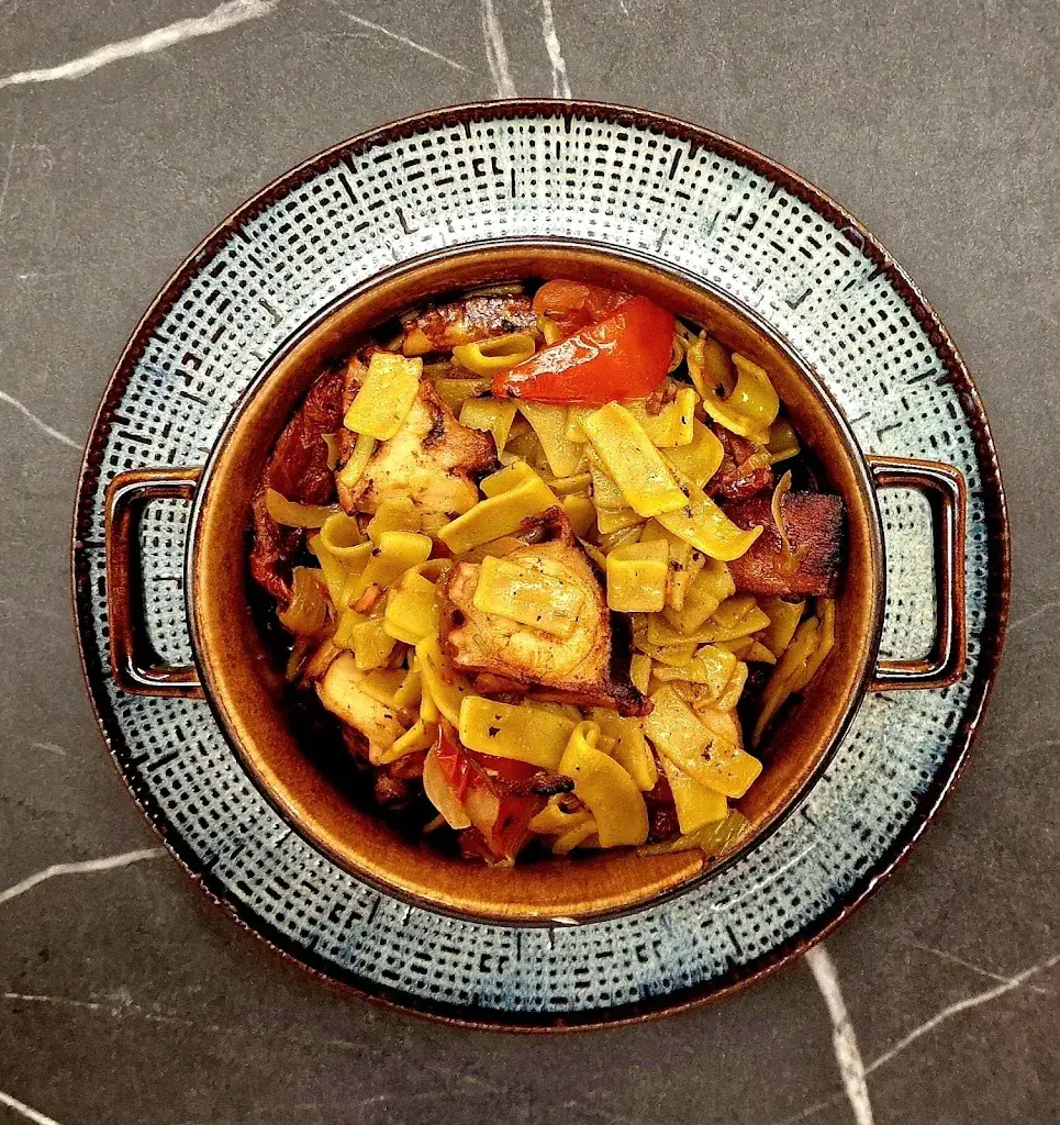 THE ART CAFE_Romans-sur-Isère_slider_image_2