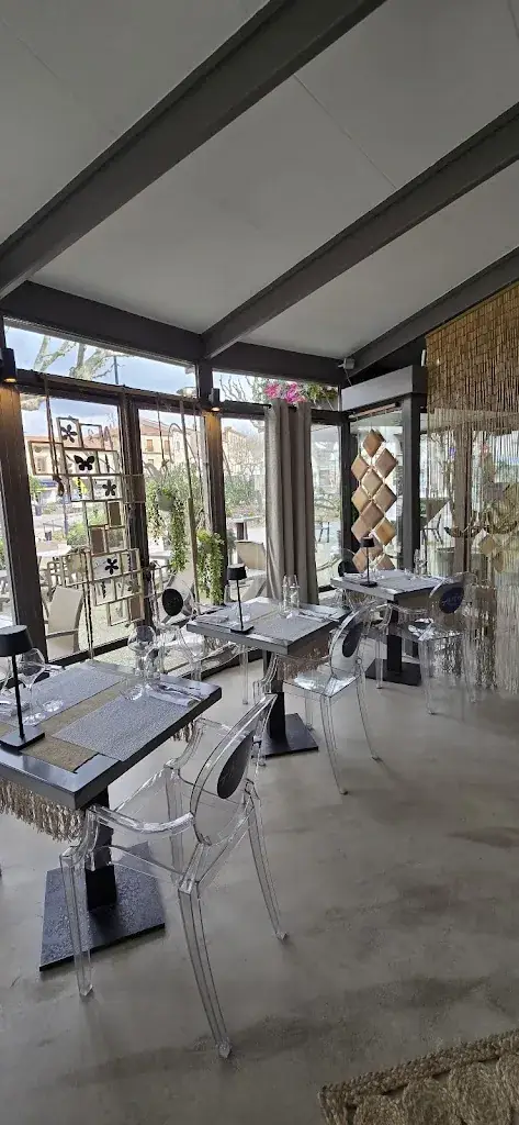 THE ART CAFE_Romans-sur-Isère_slider_image_3