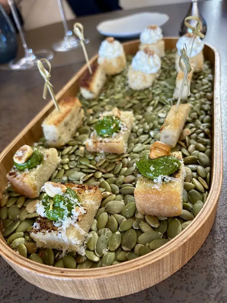 Fanny OZZOLA_Le Restaurant 1451_Renaison_review