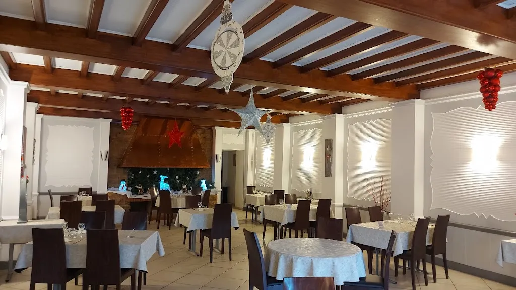 Le Lion d'Or_Saint-André-d'Apchon_slider_image_3