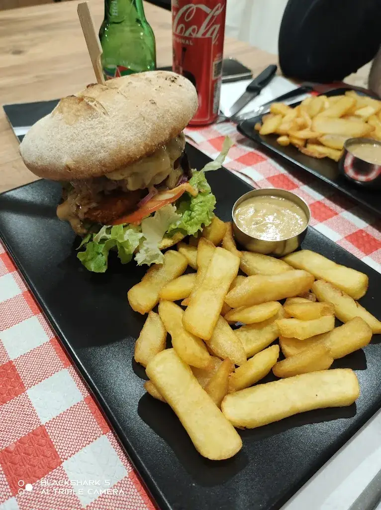 Menu_Burger Auvergnat_Renaison_image_2