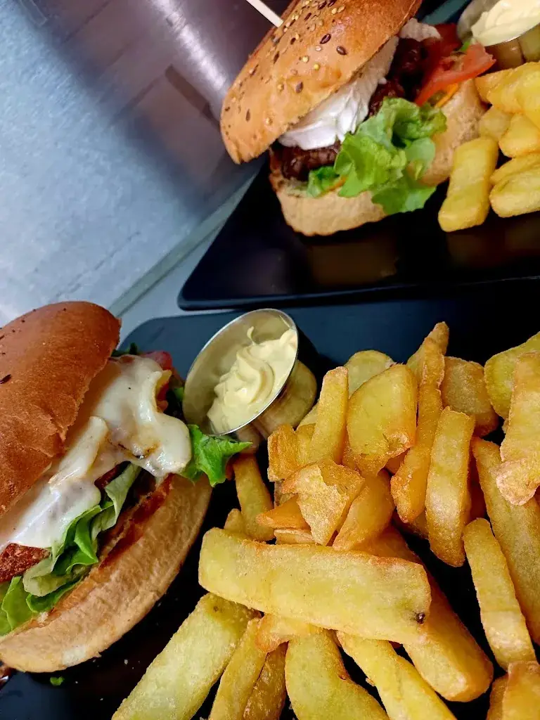 Menu_Burger Auvergnat_Renaison_image_3