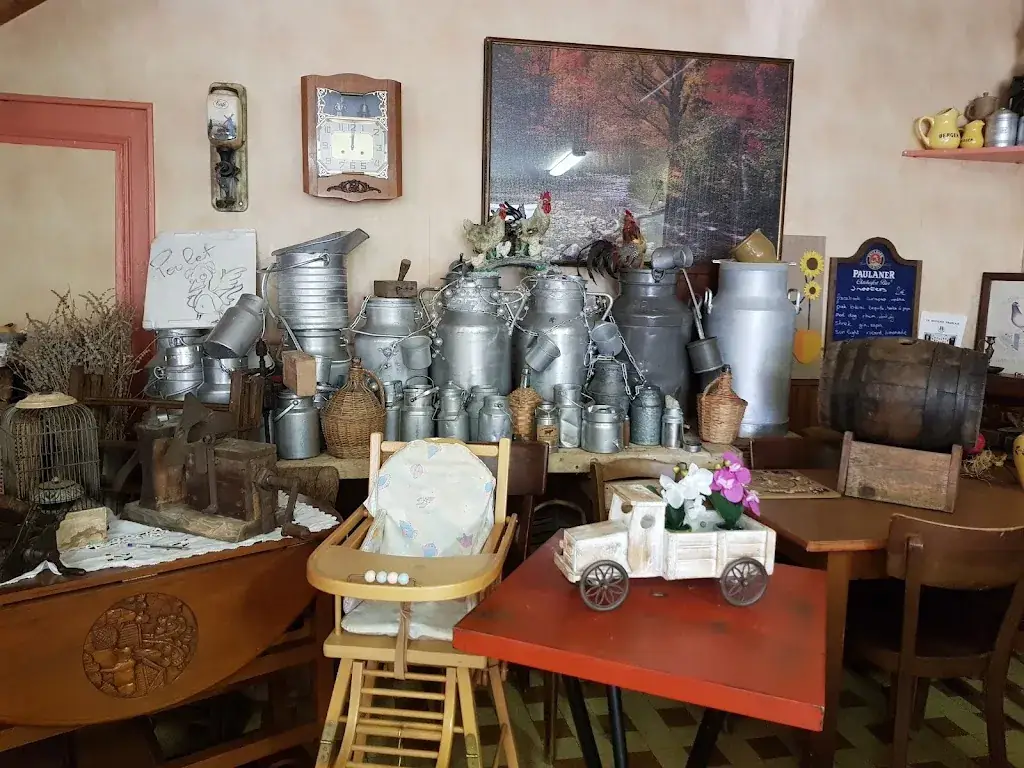 Poulet restaurant in Romagnieu