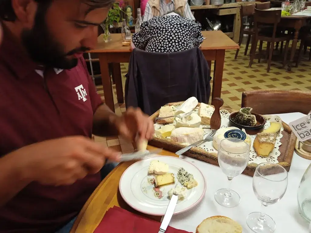 Poulet_Romagnieu_slider_image_2