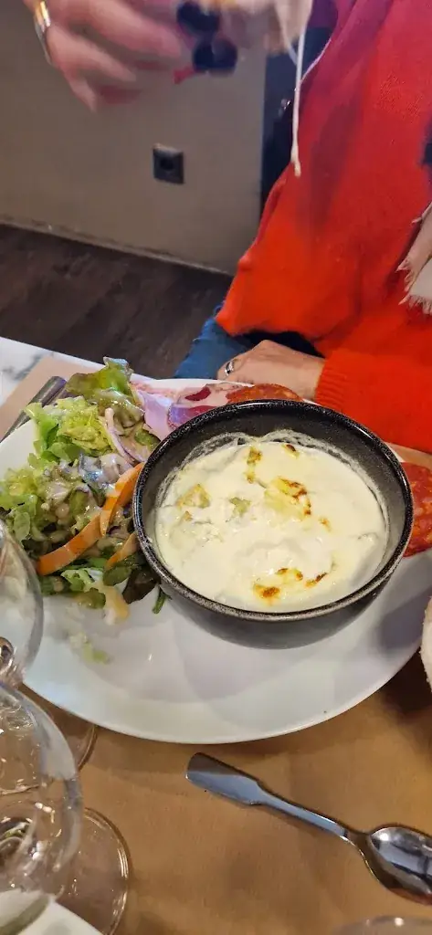 Sylvain Erard_Café du Cours_Rochegude_review