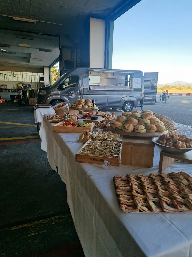 Truck So Good restaurant in Rochegude