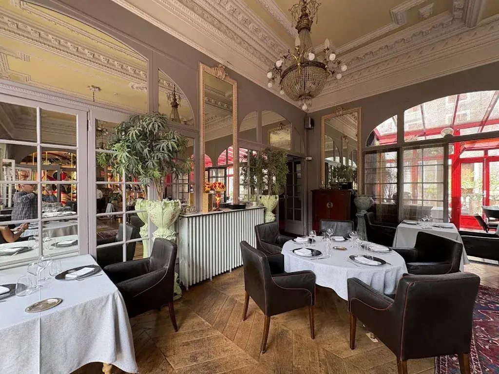 Demeures & Châteaux La Belle Meunière Hôtel & Restaurant Gastronomique_Royat_slider_image_2