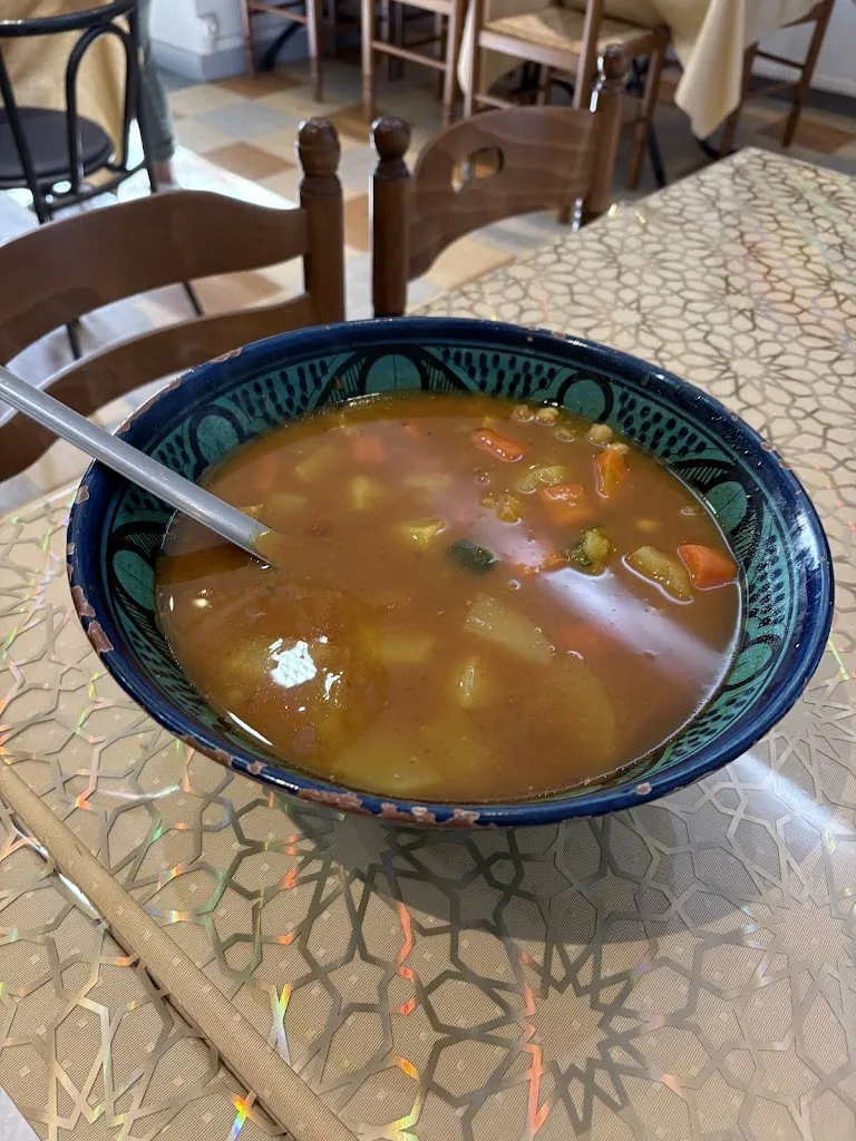 La Casa Fiesta Chez Fatah_Roche-la-Molière_slider_image_3