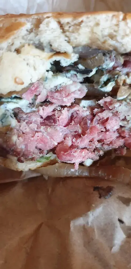 Burger Roche_Roche-la-Molière_slider_image_3