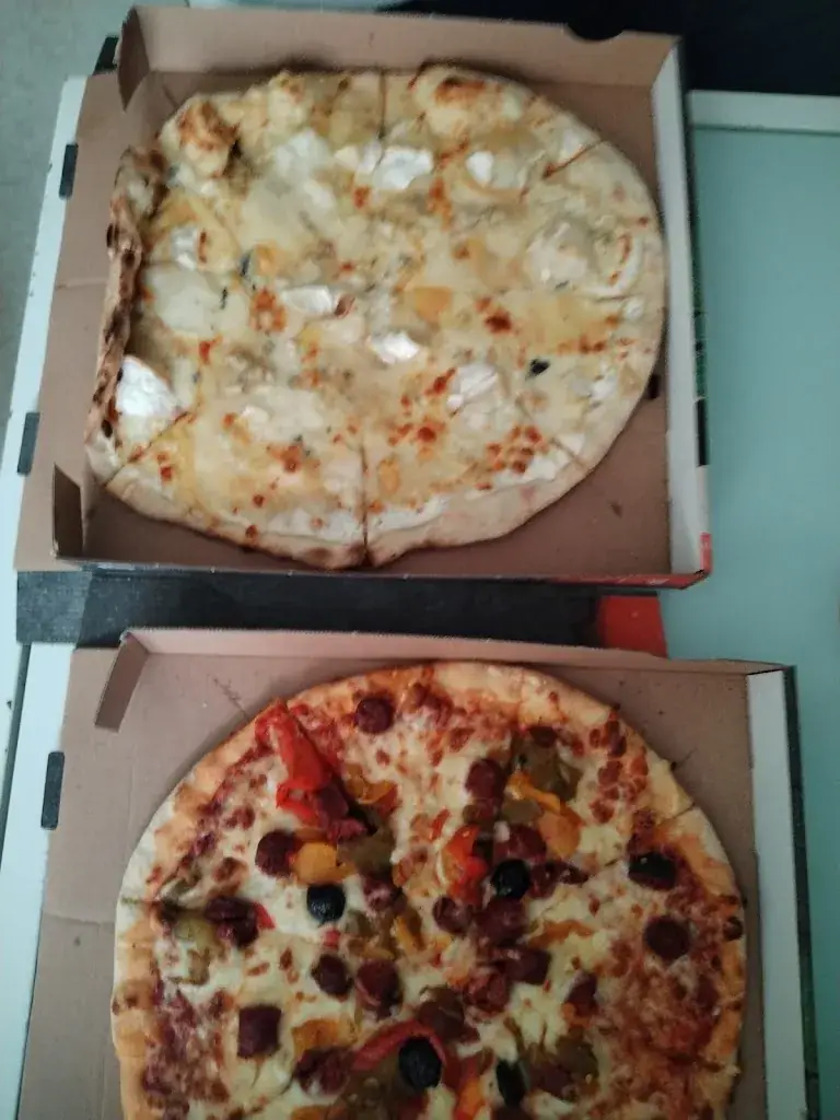 nicolas fayard_Sam Pizz'_Roche-la-Molière_recensione