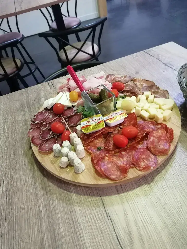 Menu_Orge et Houblon Ruy - Bar - Pub - Ambiance_Ruy-Montceau_immagine_1