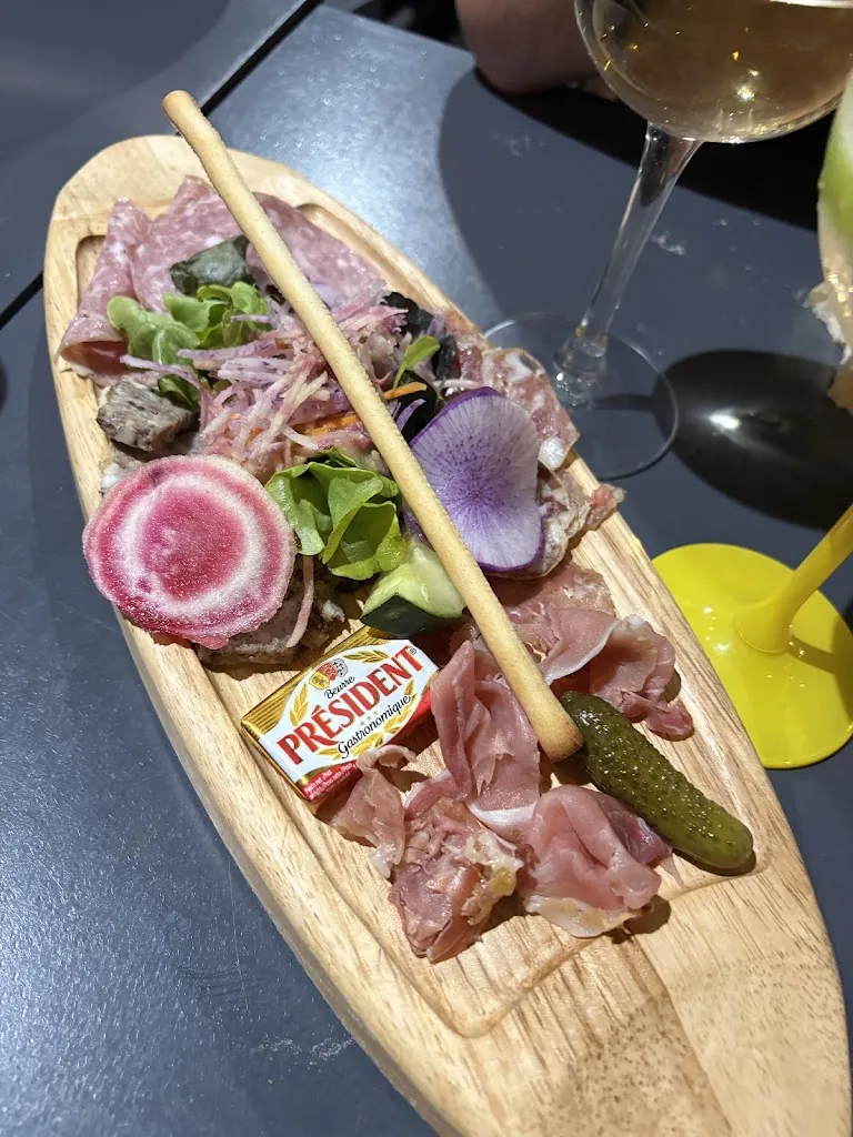 Le Pompadou_Ruoms_slider_image_3