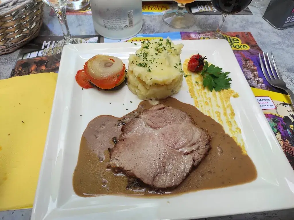 Michael Delobel_les Arts des Mets_Ruoms_review