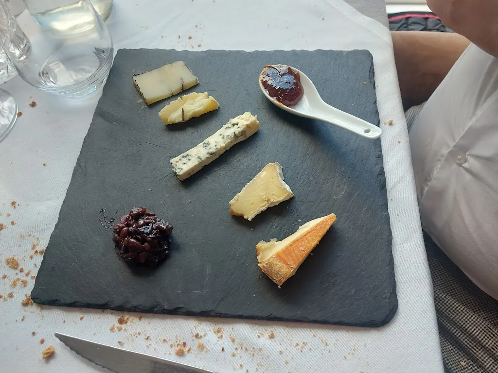 Menu_Le Terminus Ruoms : Restaurant Bar Appart-Hotel_Ruoms_image_8