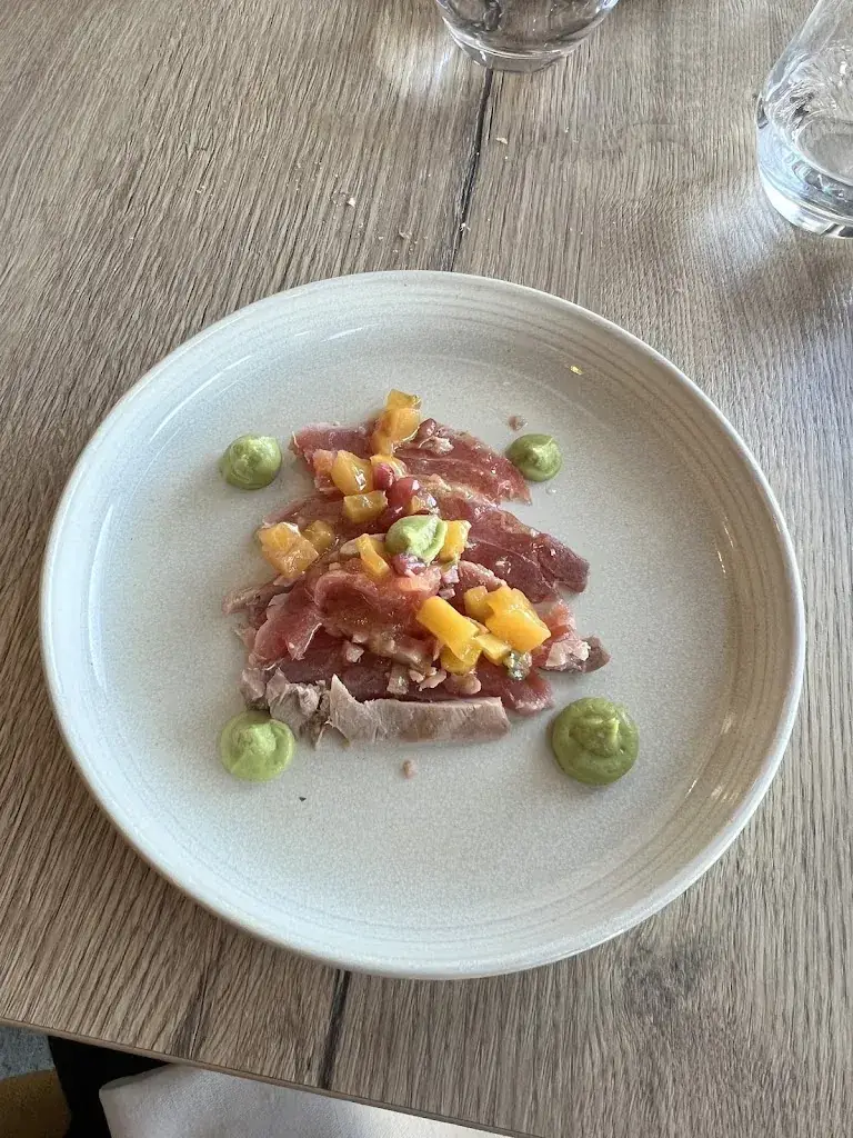 Alexandre_Le Bateau d'Emile_Serrières_review