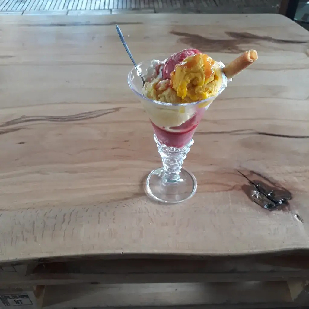 Menu_La Sarrazine Bar Snack Glacier_Sail-sous-Couzan_image_6