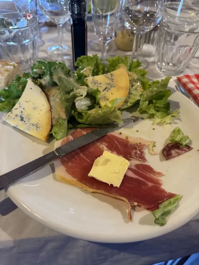 Flo_Auberge des Granges - Chalmazel_Chalmazel-Jeansagnière_review