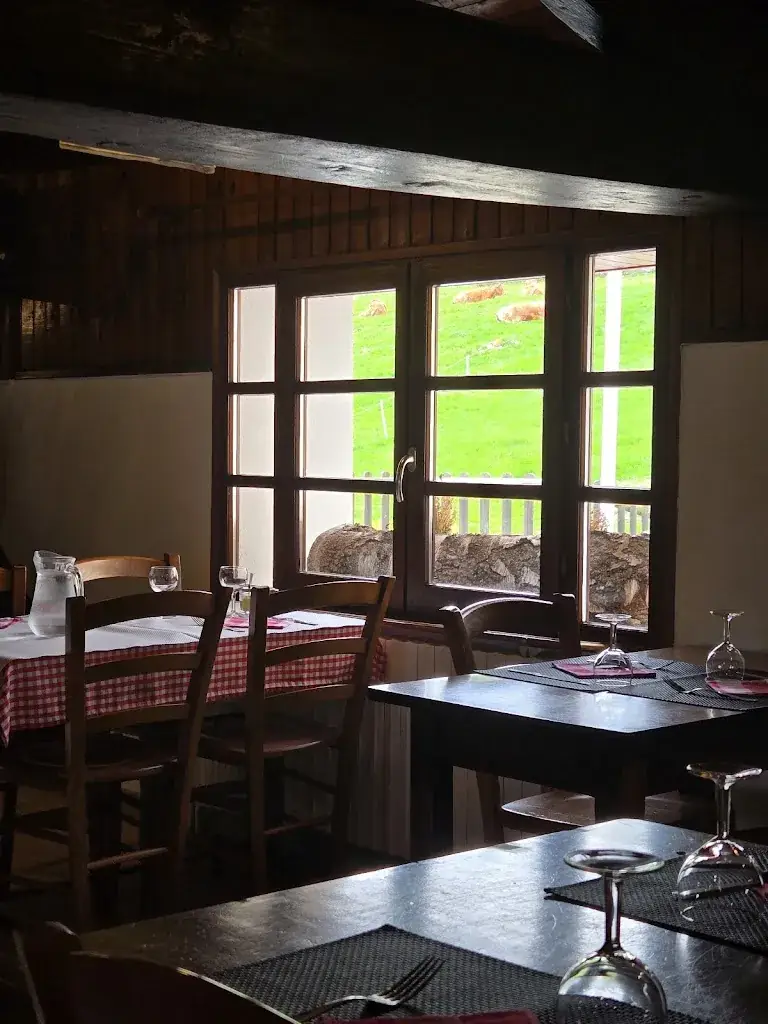 Auberge des Granges - Chalmazel_Chalmazel-Jeansagnière_slider_image_3