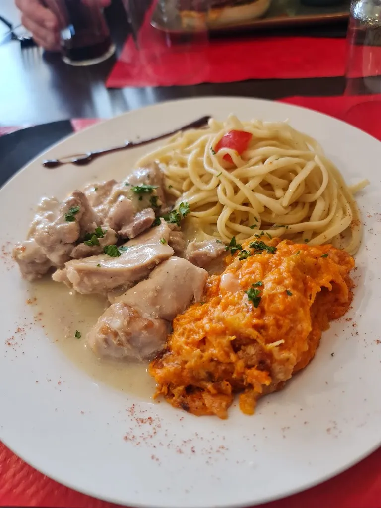 BERNARD Emmanuel_Le Grillon_Saint-Marcel-lès-Annonay_recensione