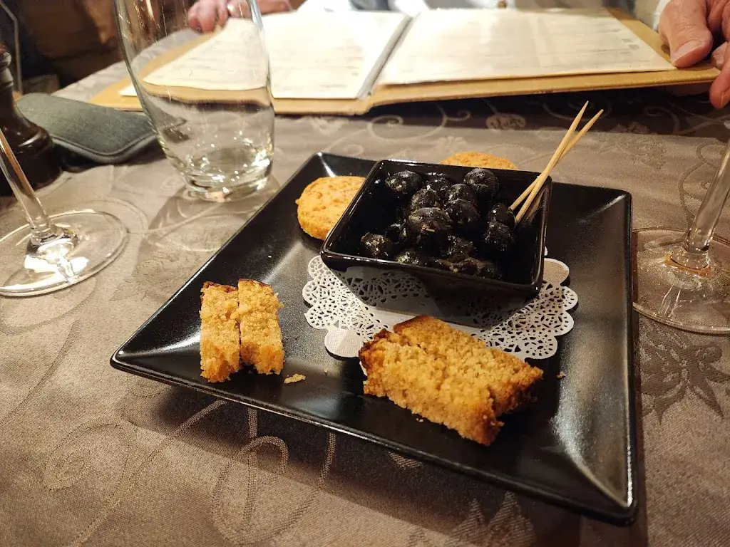 James B-Y_Le Genépi_Montvalezan_reseña