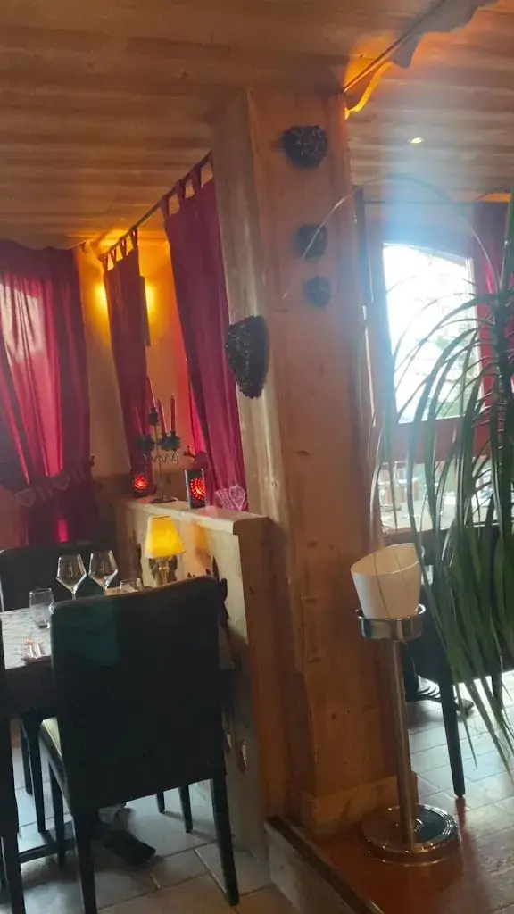 Le Genépi_Montvalezan_slider_image_2