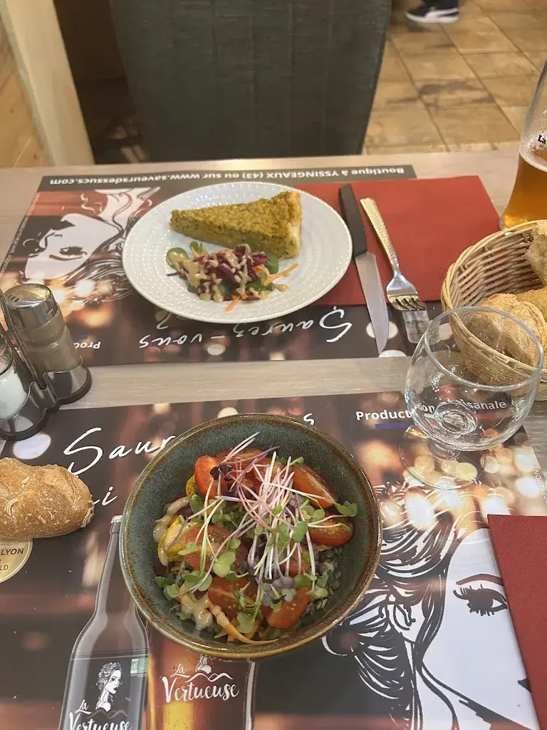 pauline lancon_Brasserie la trifolle_Puy-en-Velay_recensione