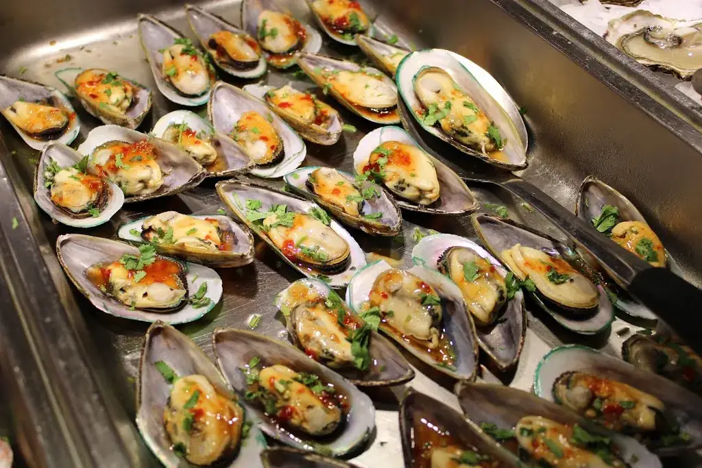 Gourmet d' Asie_Saint-Alban-de-Roche_slider_image_3