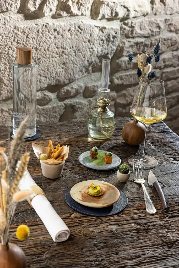 Restaurant l'émulsion_Saint-Alban-de-Roche_slider_image_3