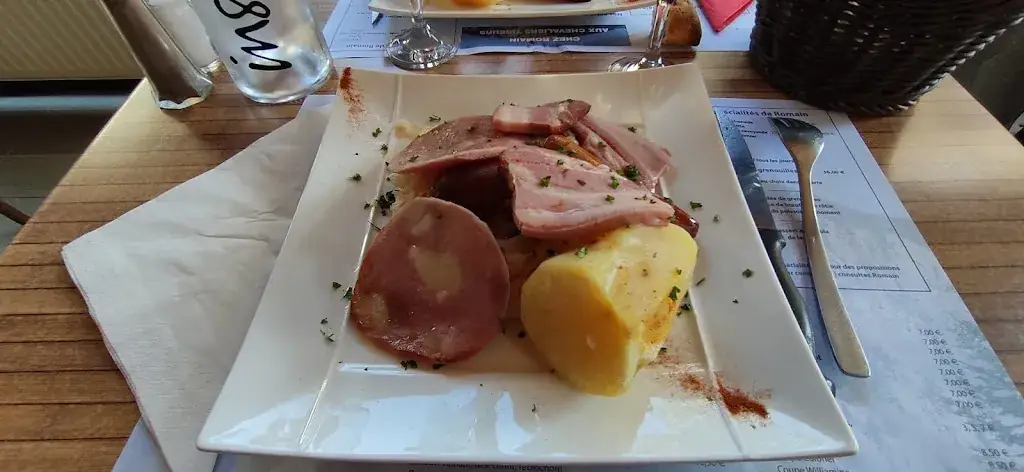 Menu_Restaurant Les Chevaliers Tireurs_Saint-Baldoph_image_6