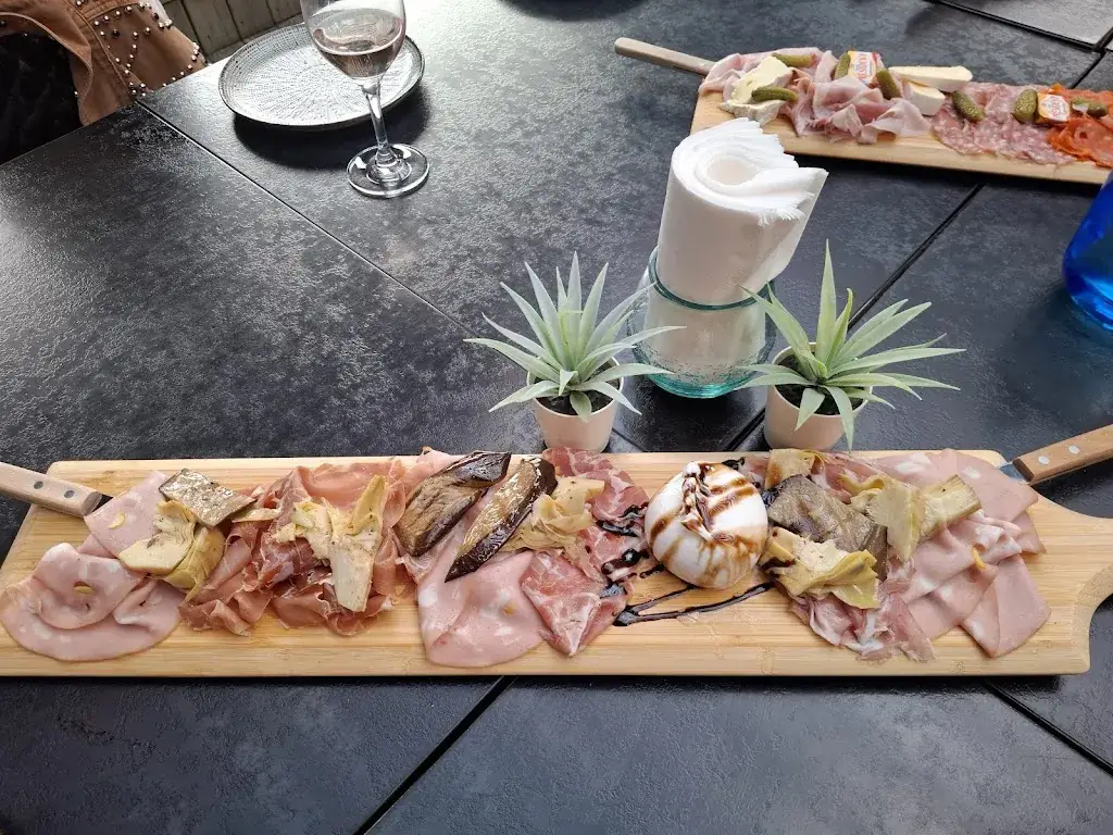 Zaza Brlt_Les diablotins_Ravoire_review