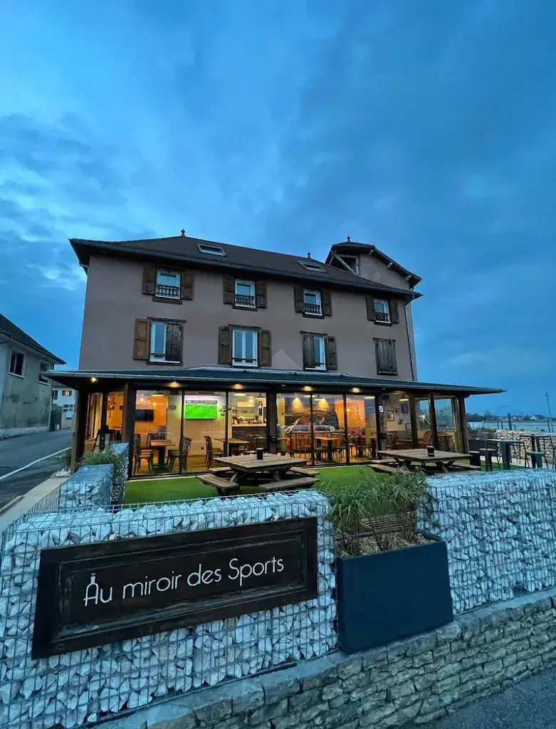 Au miroir des sports_Saint-André-le-Gaz_slider_image_3