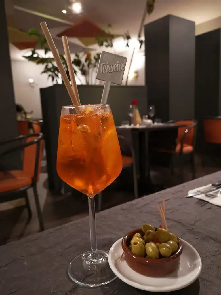 Catherine G-C_Atelier m restaurant_Revel_review