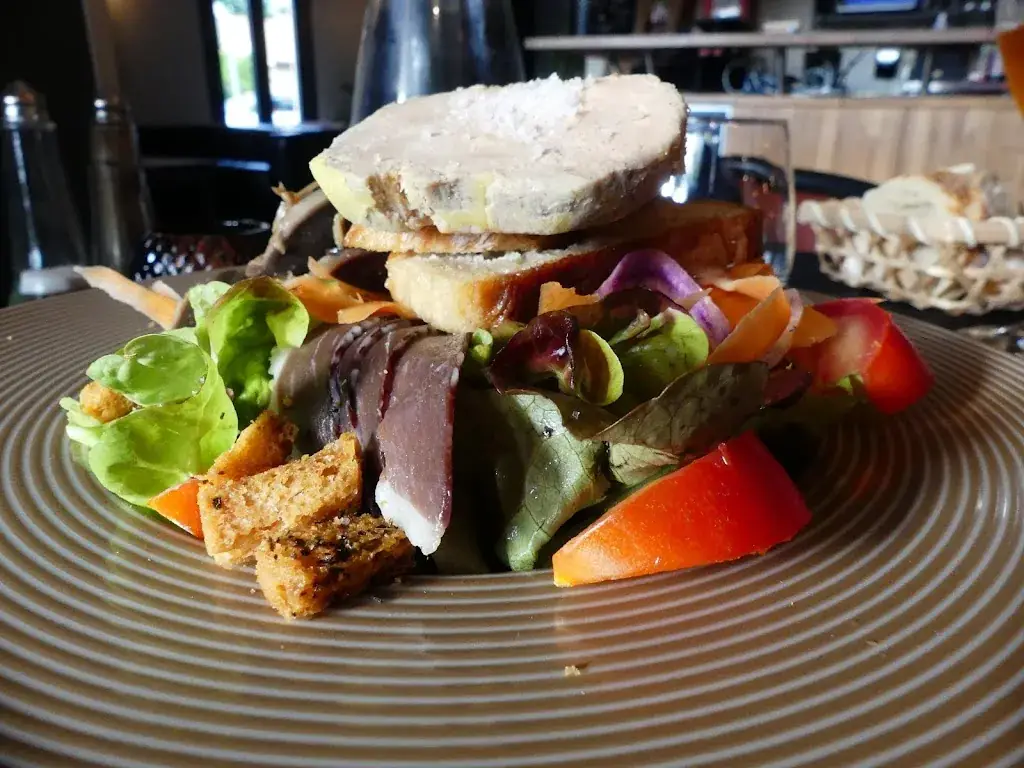 Atelier m restaurant_Revel_slider_image_3