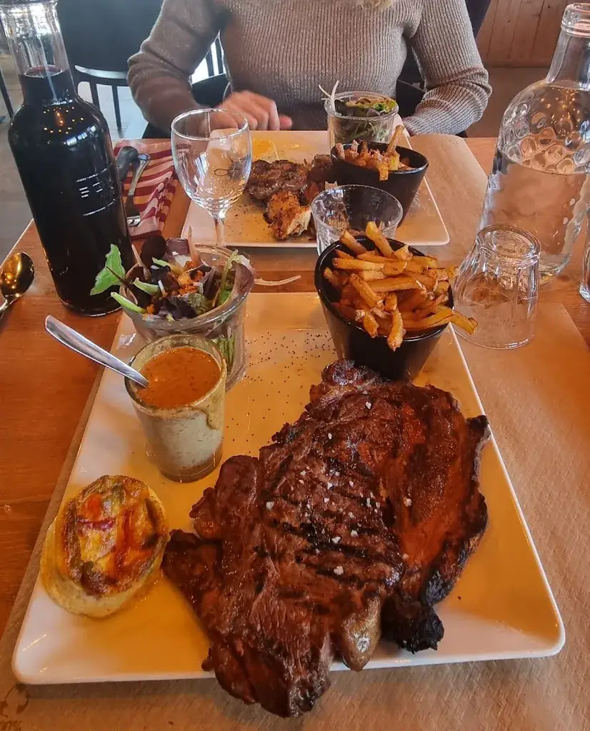 Laurent SARTORIO_Le billot de Marius_Revel_review