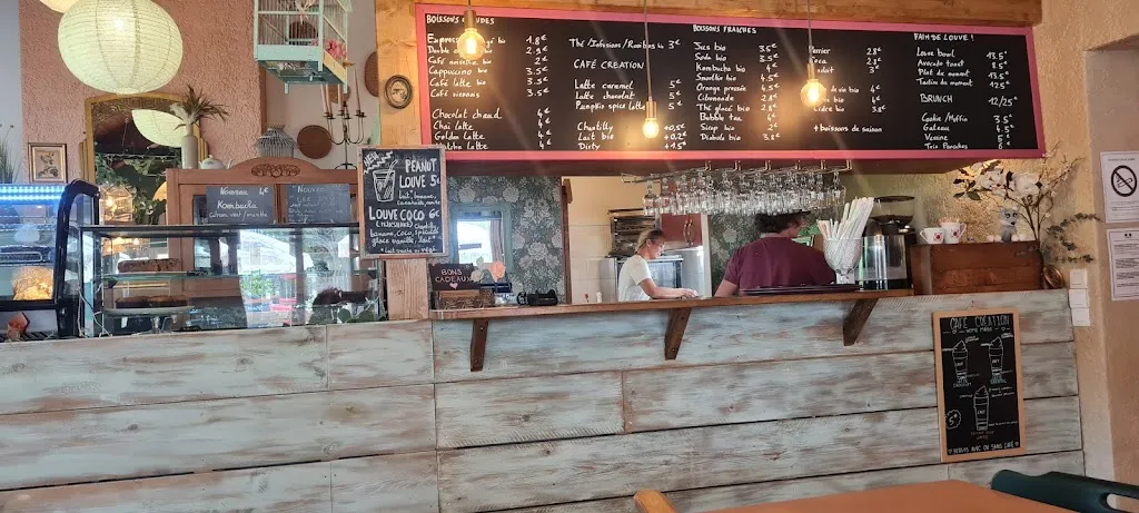 Patricia Daydé_La Louve_Revel_review