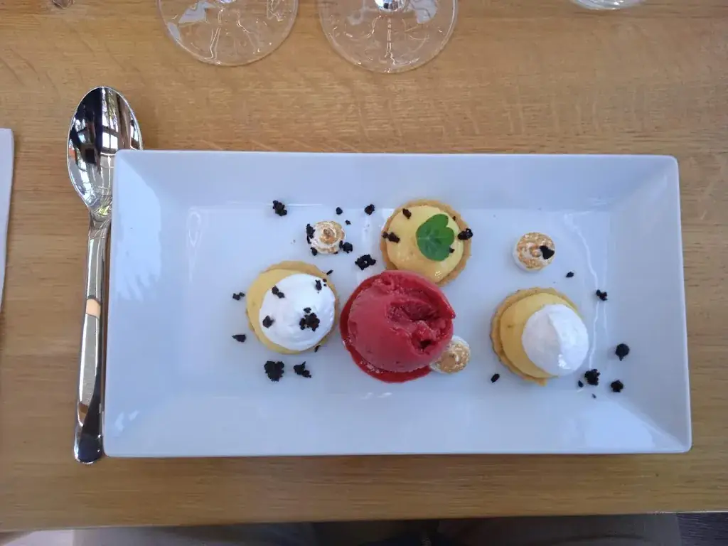 Menu_Restaurant Le 20_Revel_image_5