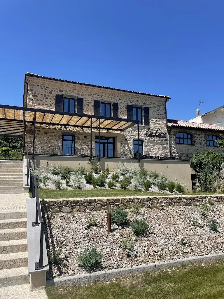 cynthia angeles_Restaurant La Cure Roiffieux_Roiffieux_review