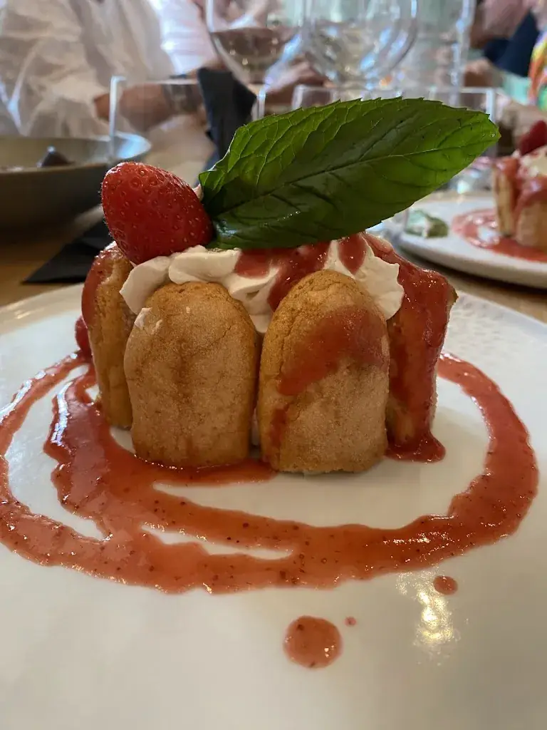 nelly PARAT_Restaurant La Cure Roiffieux_Roiffieux_review