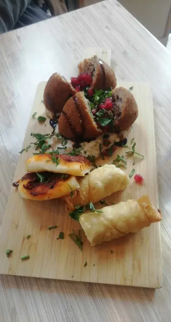 BUTTERFLY_Goût d'Orient - Libano-Syrienne_Revel_review