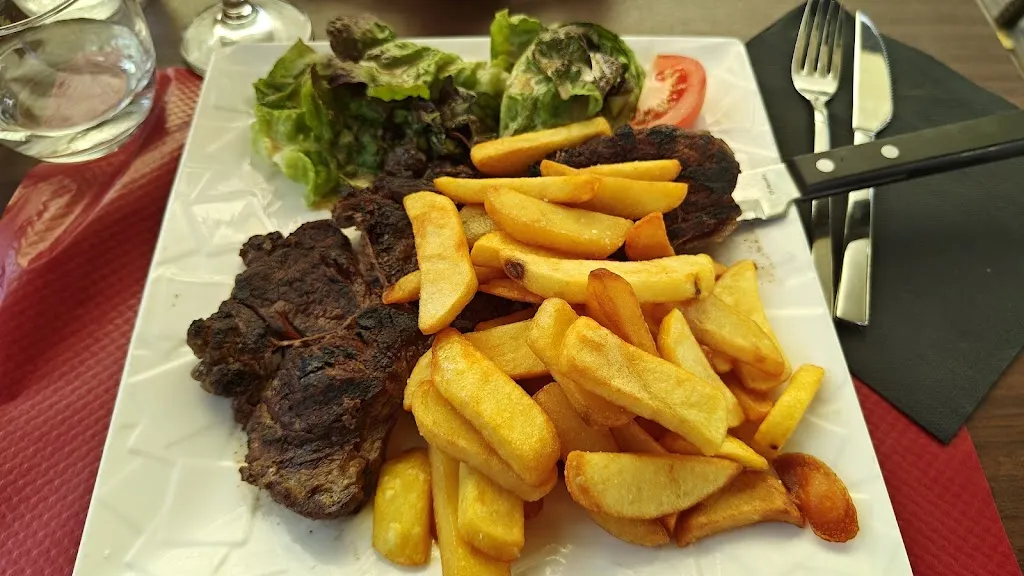 Carles Ribes_Le Mallaury_Revel_review