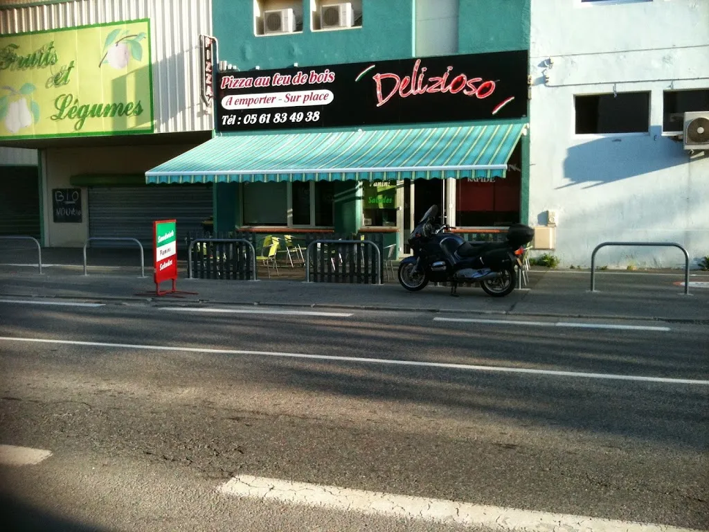 Pizzeria Delizioso_Revel_slider_image_1