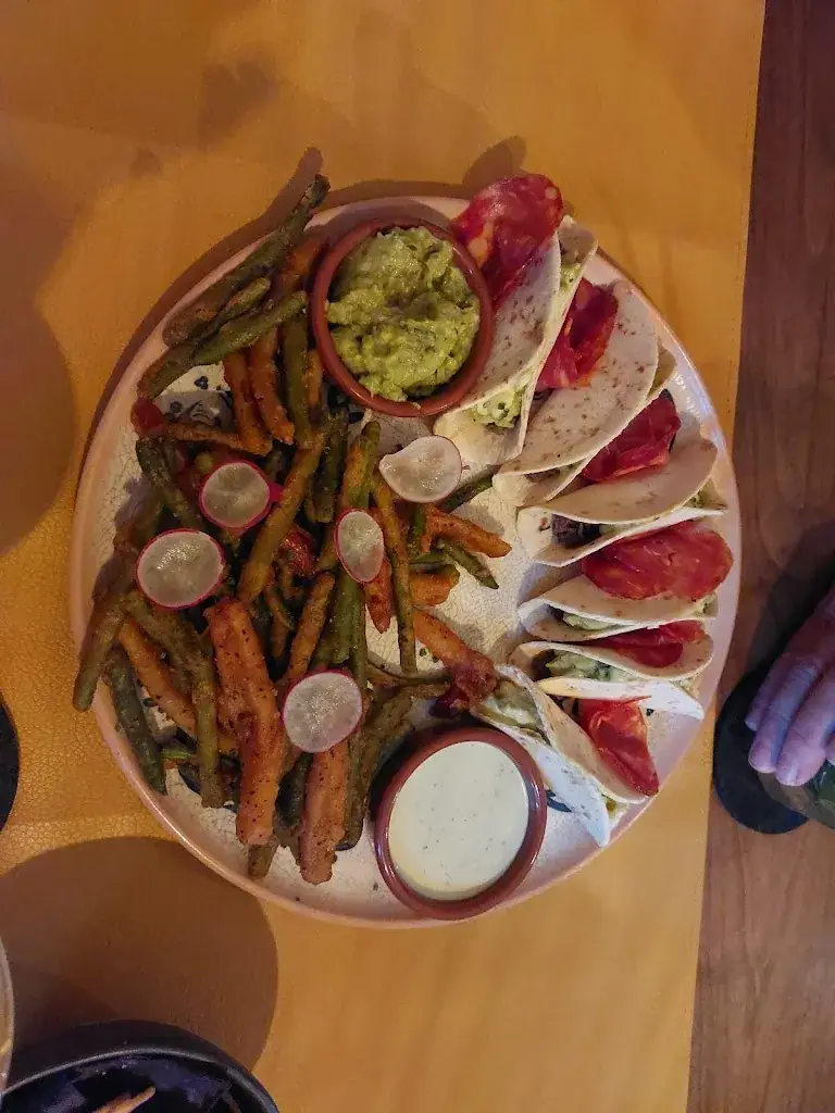 Menu_Cuzco Bar Lounge_Saint-Béron_image_7