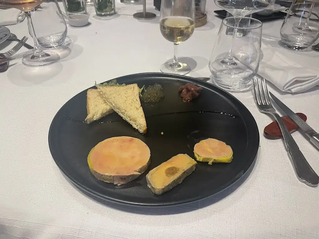 Oceane Saboury_Restaurant Le Vieux Four par Maison Legate_Saint-Beauzire_review