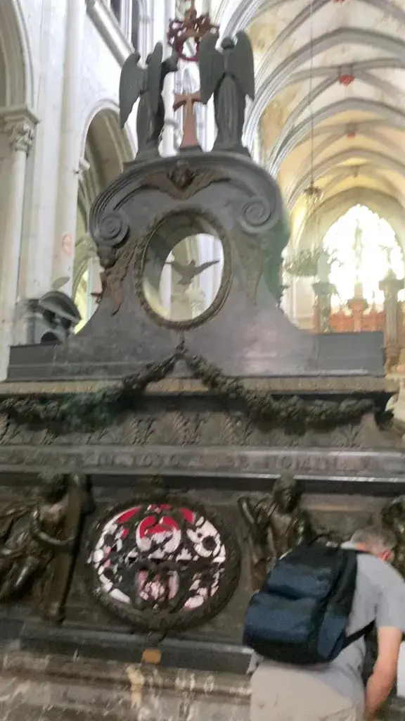 Anna Yuan_Abbaye de Saint-Antoine_l'Abbaye_review