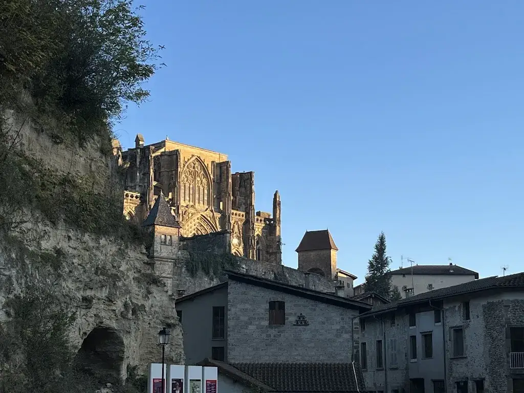 Sean Greco_Abbaye de Saint-Antoine_l'Abbaye_review