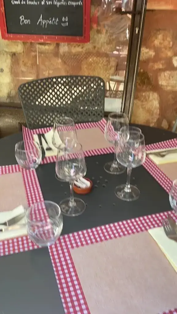 Restaurant Le P'tit Gourmand Roussillon_Roussillon_slider_image_2